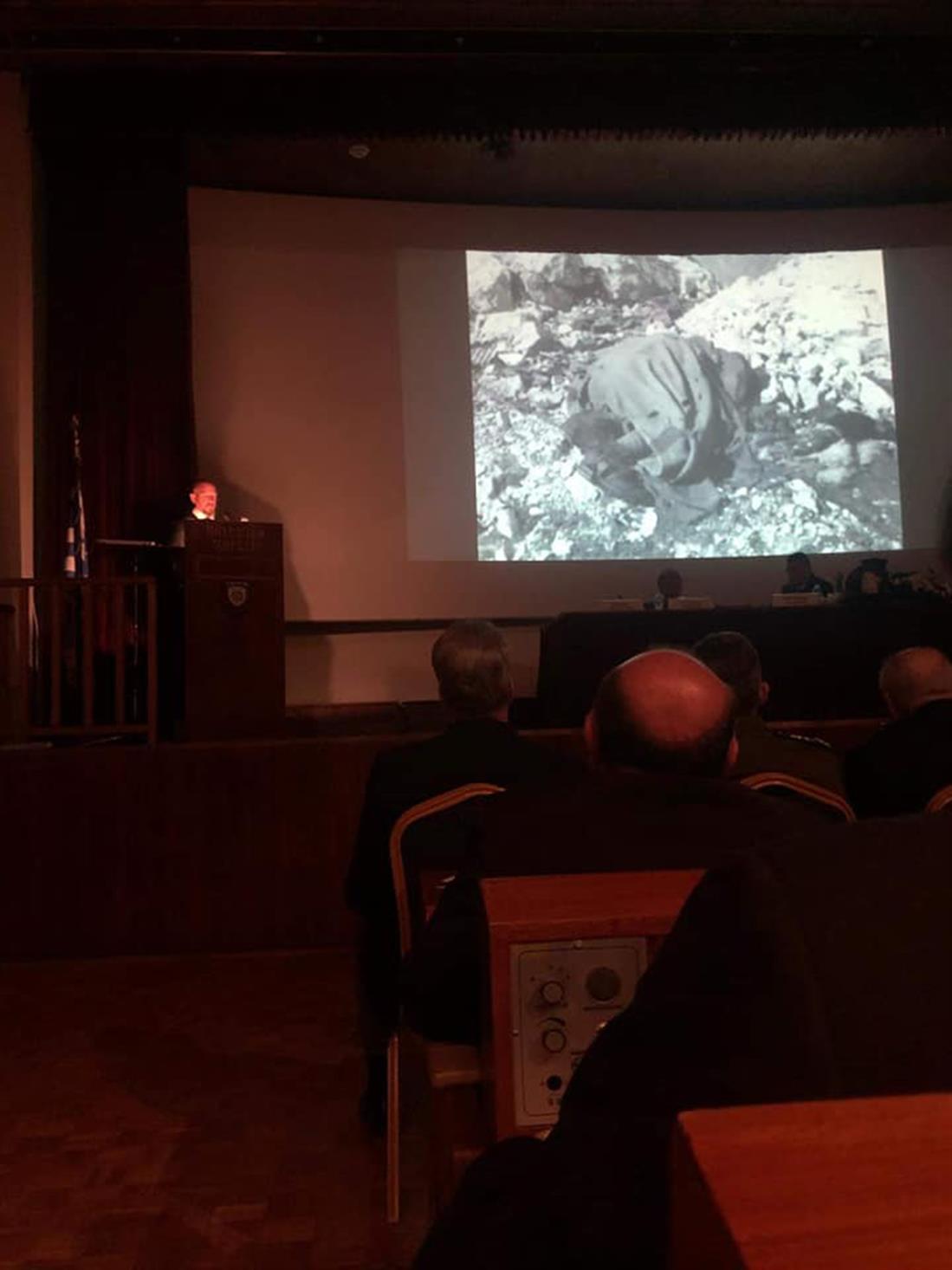 Παρουσίαση βιβλίου - Γιώργος Σούρλας - Δεν ξεχάσαμε τους Αγωνιστές του Έπους του 1940-41
