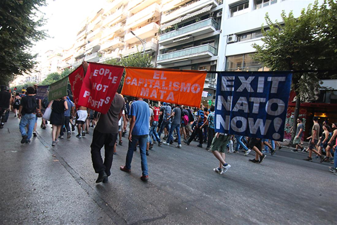 Θεσσαλονίκη - πορεία - αλληλέγγυοι - πρωτοβουλία - No border camp - μετανάστες