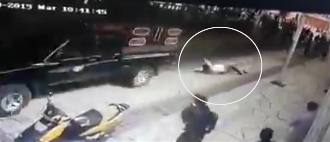 Βίντεο-σοκ: έδεσαν δήμαρχο πίσω από φορτηγό και τον έσερναν στον δρόμο