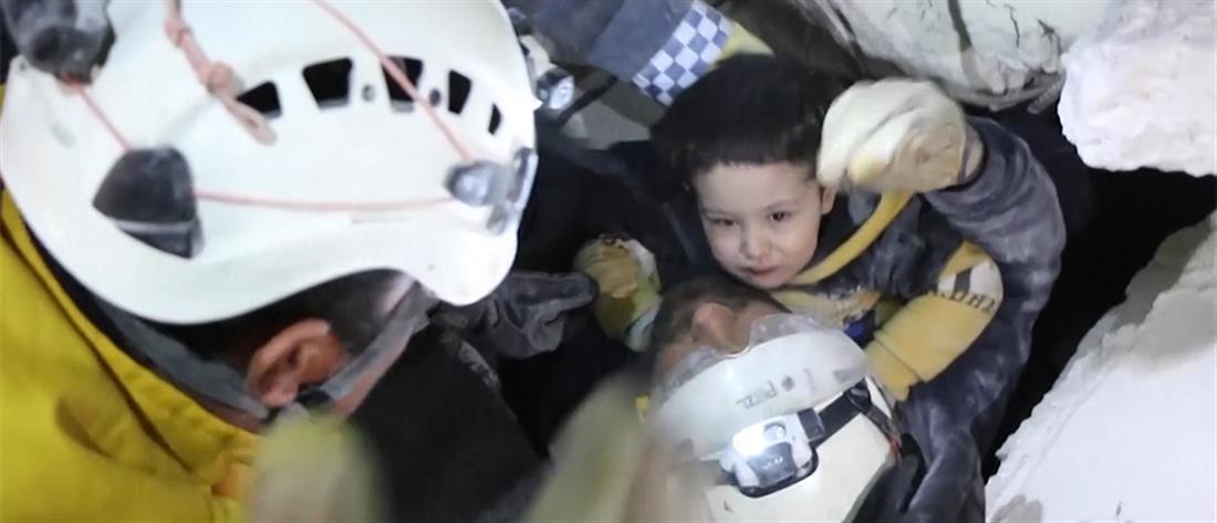 Συρία - διάσωση παιδιού - συντρίμμια - σεισμός - Τουρκία