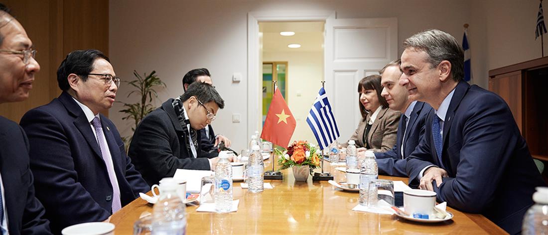 Συνάντηση Μητσοτάκη με τους πρωθυπουργούς του Βιετνάμ και της Ταϊλάνδης (εικόνες)