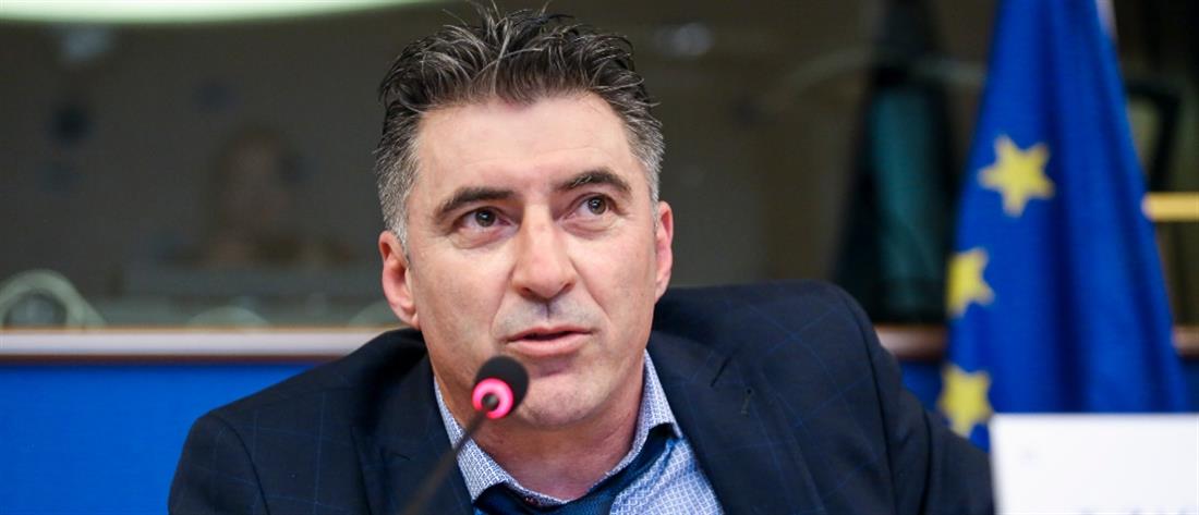 Ζαγοράκης: Παραιτήθηκε από πρόεδρος της ΕΠΟ