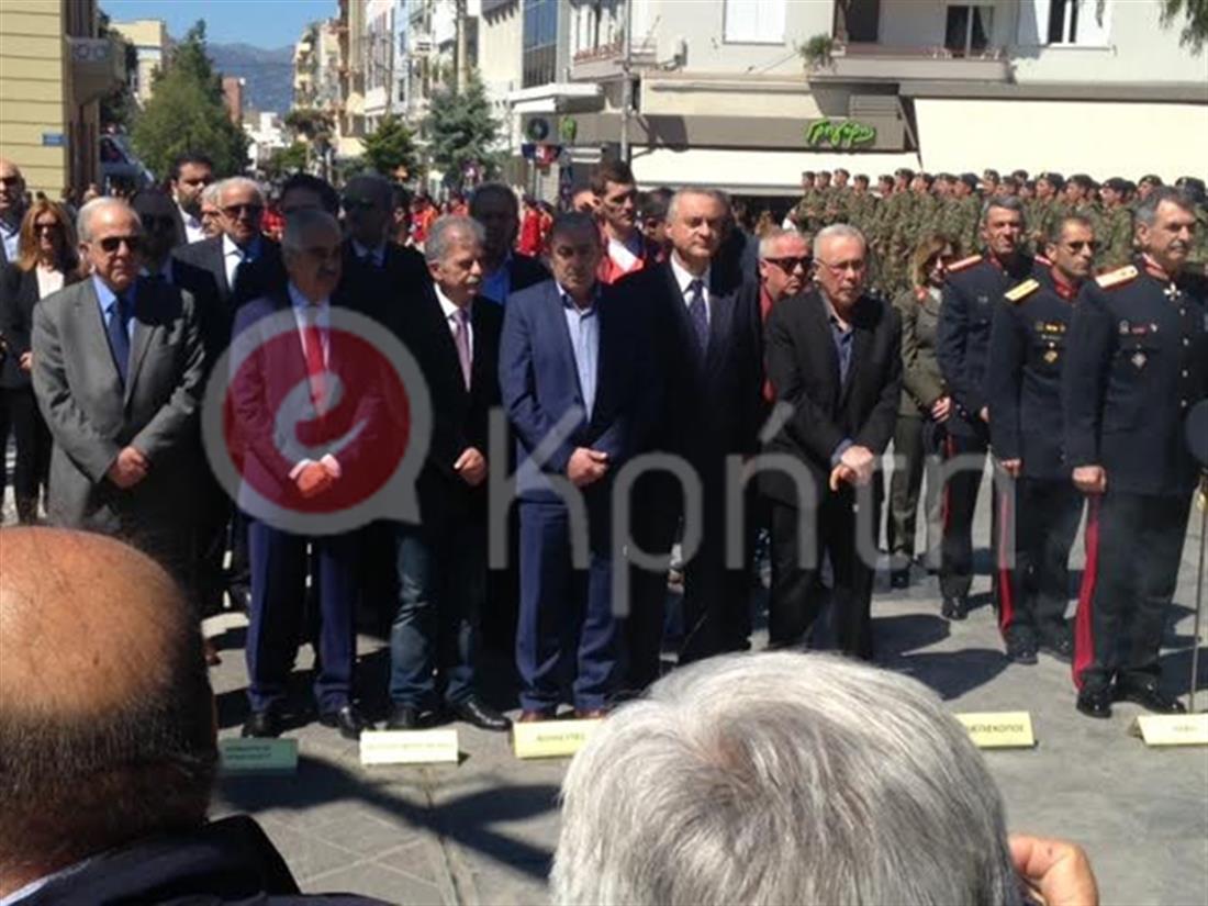 Κρήτη - Ηράκλειο - Ζουράρης - κατάθεση στεφάνων