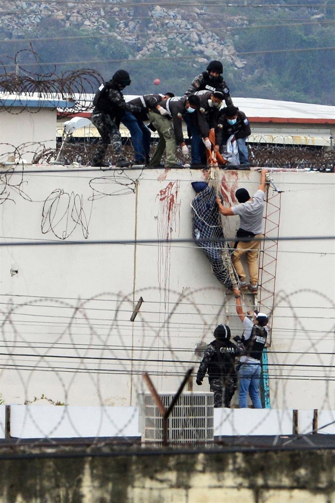 AP - Ισημερινός - φυλακές - επεισόδια