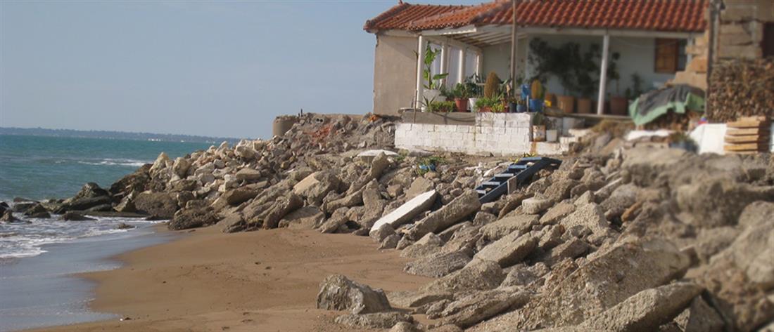 Παραλία - σπίτι - κατοικία - αυθαίρετο