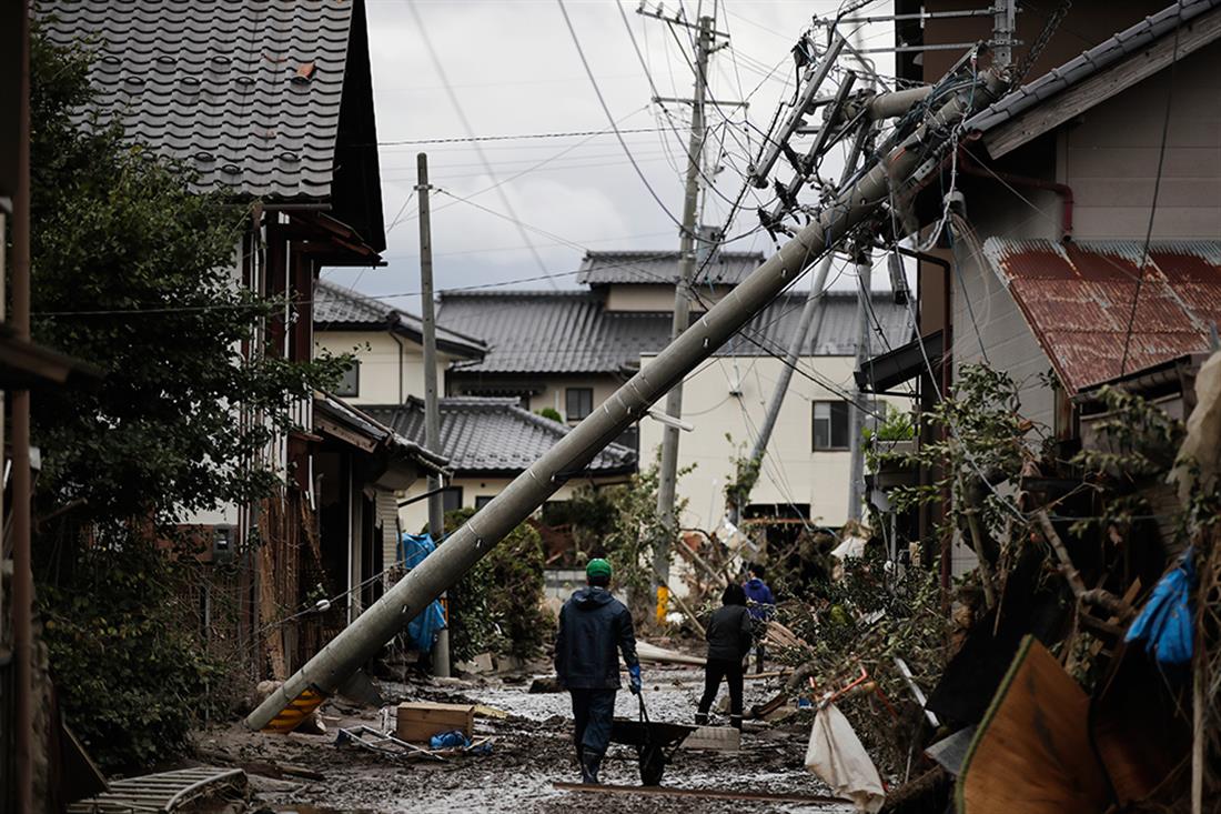AP - Ιαπωνία - τυφώνας