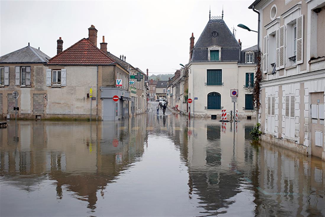 AP - πλημμύρες - Γαλλία - Σηκουάνα