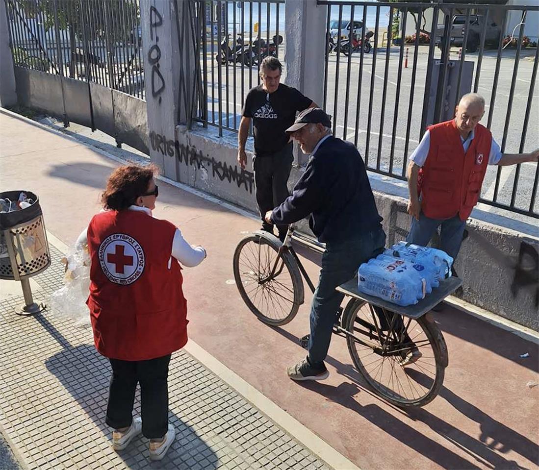 Ελληνικός Ερυθρός Σταυρός - ανθρωπιστική βοήθεια - πληγέντες Θεσσαλίας