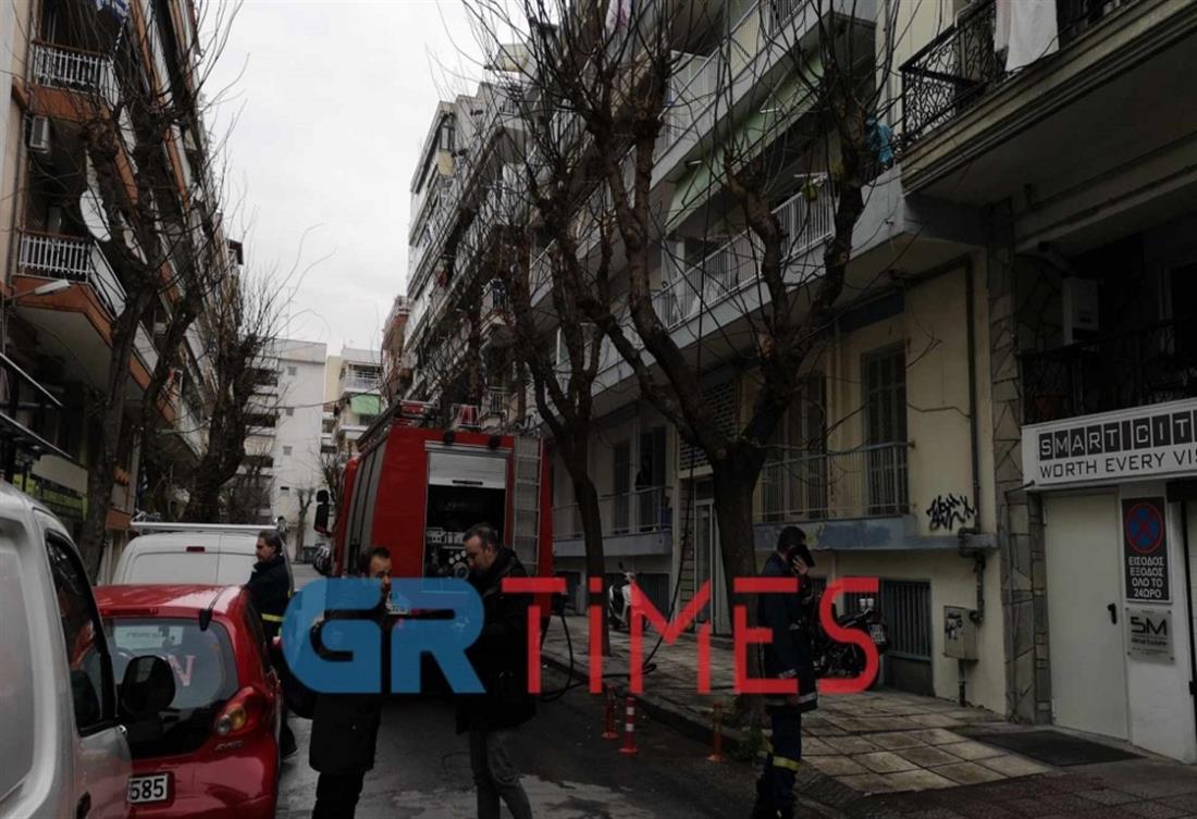 Θεσσαλονίκη - φωτιά σε διαμέρισμα - νεκρός
