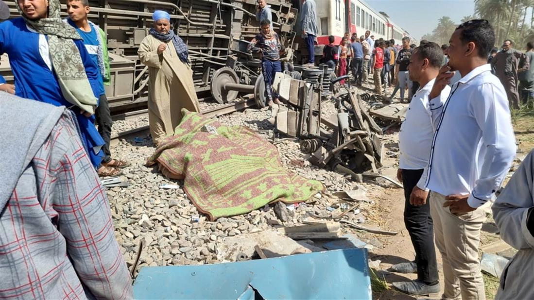 Αίγυπτος - σύγκρουση τρένων