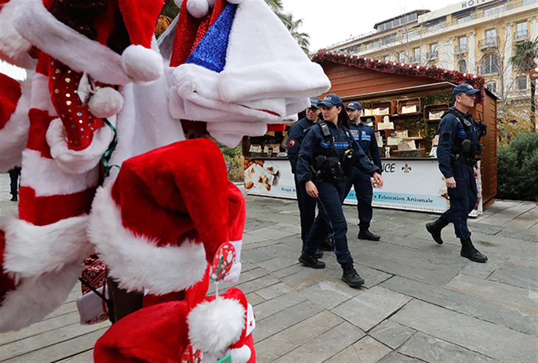 Αστυνομία - χριστουγεννιάτικη αγορά - Στρασβούργο