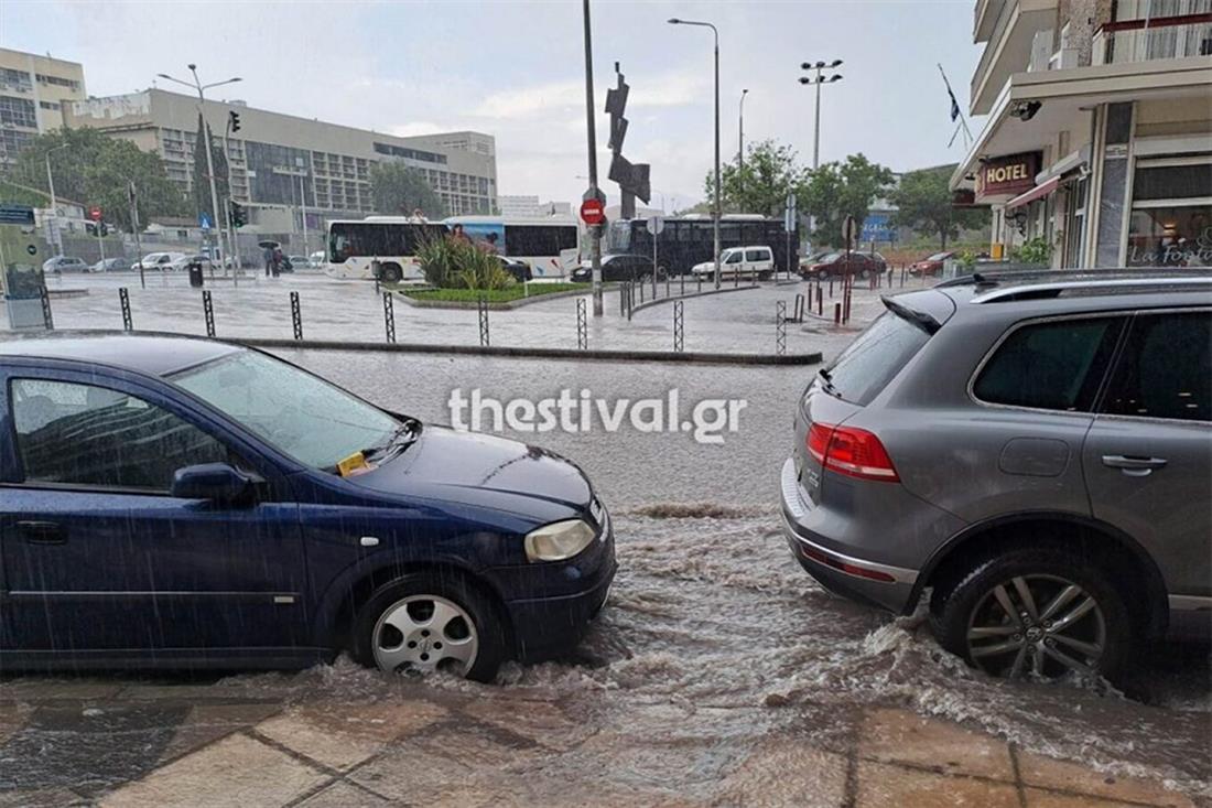 Θεσσαλονίκη - πλημμύρες -  δρόμοι - καταιγίδα