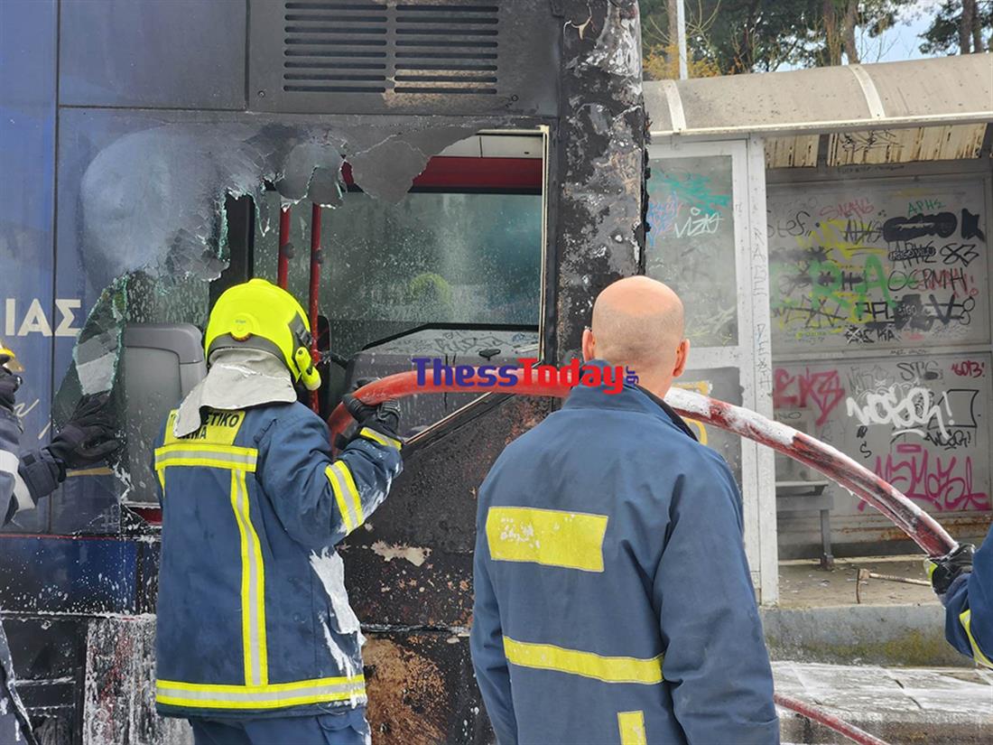 Φωτιά- αστικό λεωφορείο - Θεσσαλονίκη