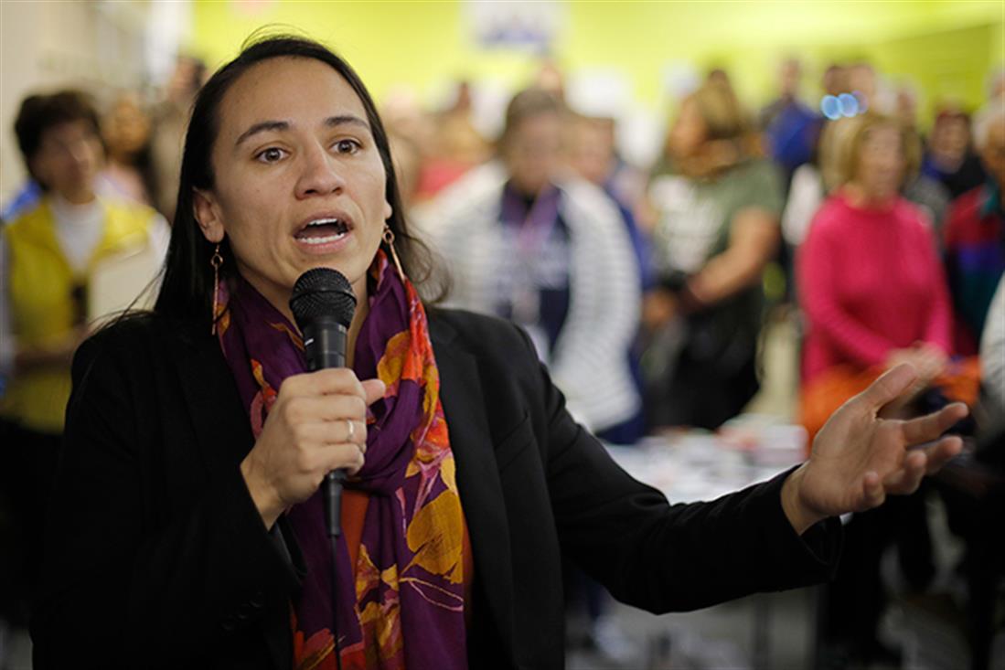 AP - Σαρίς Ντέιβιντς - Sharice Davids