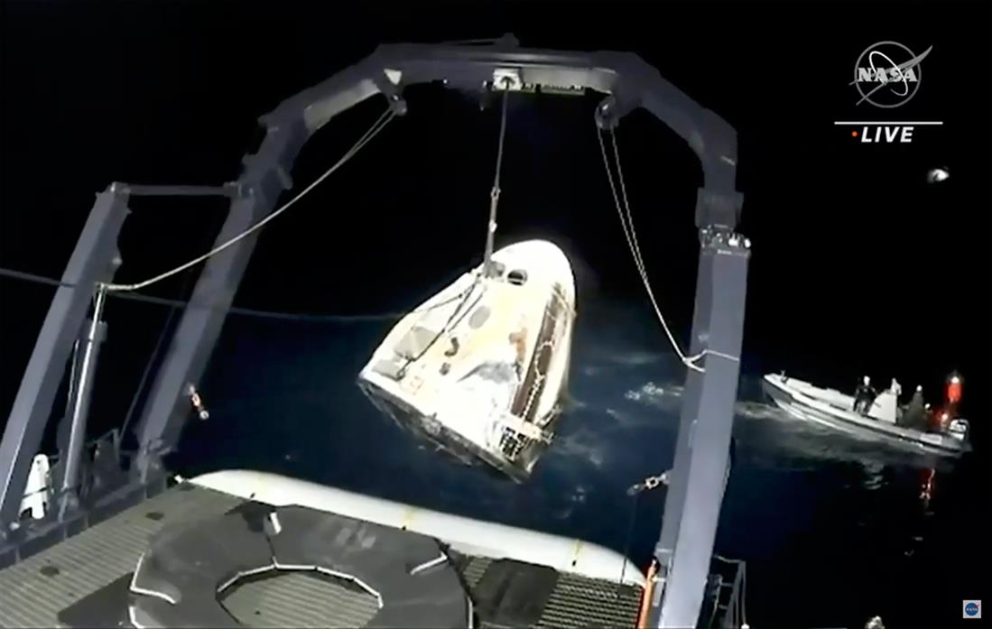 Αστροναύτες - κάψουλα - SpaceX - NASA - επιστροφή