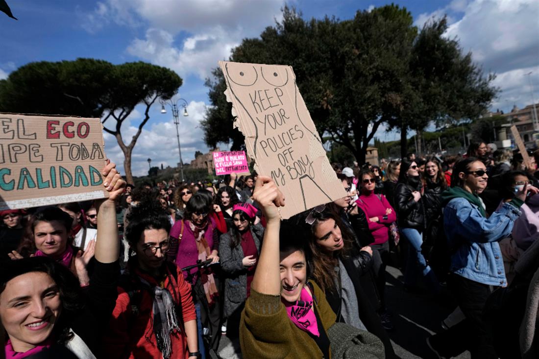 Ιταλία - Διαμαρτυρία - Παγκόσμια Ημέρα Γυναίκας