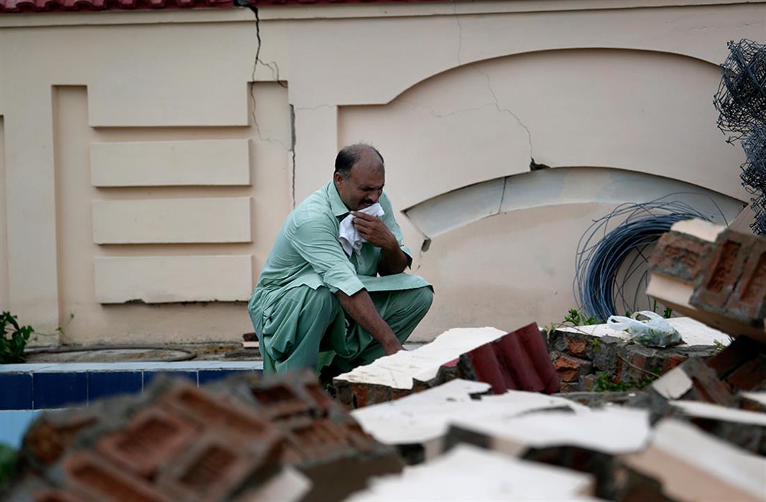 AP - Σεισμός - Πακιστάν