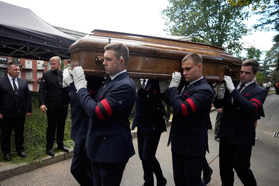 AP - Μιχαήλ Γκορμπατσόφ - κηδεία