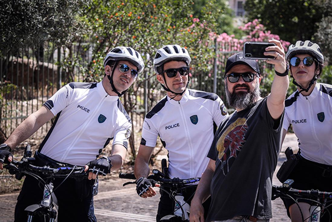 αστυνομικοί - ποδήλατα - Αθήνα