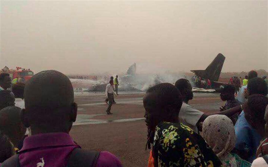 Νότιο Σουδάν - αεροπλάνο - επιβάτες - αεροδρόμιο