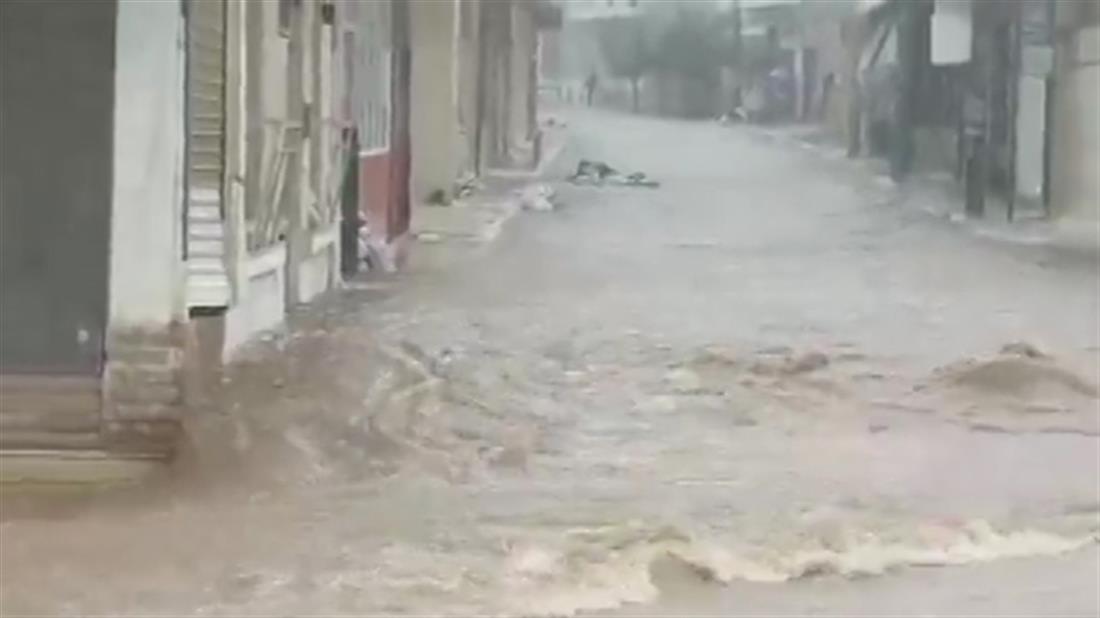 Πλημμύρες - Μάνδρα
