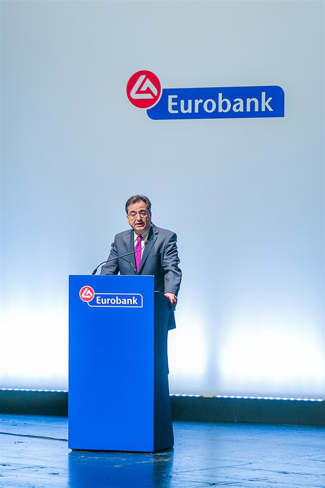 Η Μεγάλη Στιγμή για την Παιδεία - Eurobank - αριστούχοι μαθητές - τελετή βράβευσης