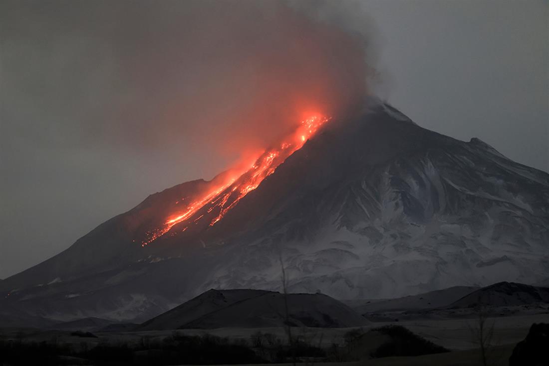 AP - Ρωσία - έκρηξη - ηφαίστειο Σιβέλιτς
