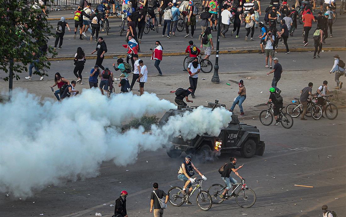 AP - Διαδηλώσεις - Χιλή