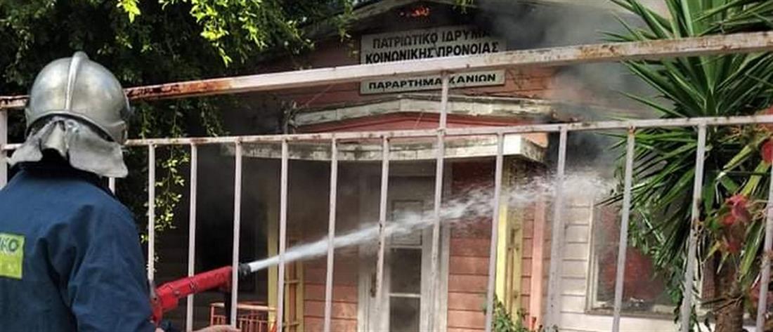 Χανιά: Καταστροφική φωτιά σε σπίτι στο πρώην ΠΙΚΠΑ (εικόνες)