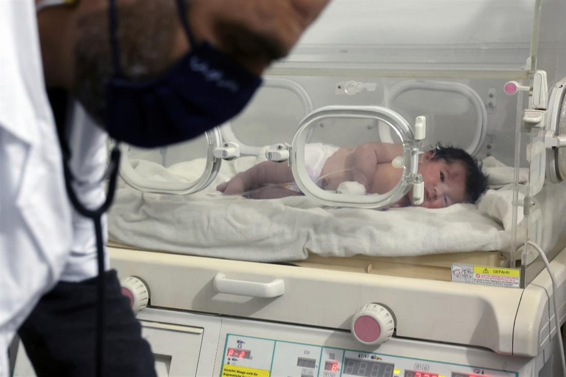 AP -  Συρία - σεισμός - νεκροί - μωρό