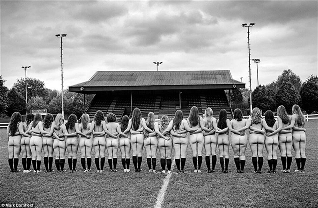 Οξφόρδη - Πανεπιστήμιο - Γυναικεία ομάδα ράγκμπι - ημερολόγιο - γυμνή φωτογράφηση