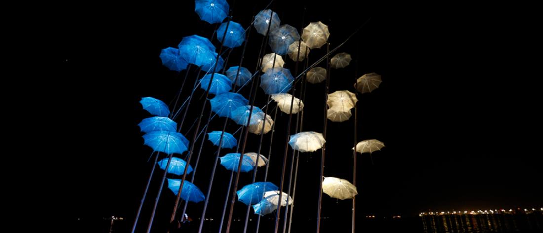 28η Οκτωβρίου – Θεσσαλονίκη: Στα γαλανόλευκα οι “Ομπρέλες” του Ζογγολόπουλου (εικόνες)