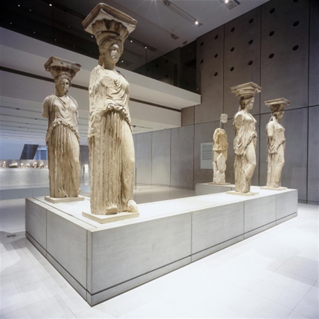 Θεματικές Παρουσιάσεις - Μουσείο Ακρόπολης - περίπατος