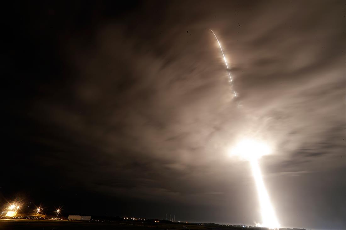 AP - SpaceX - Πύραυλος Falcon 9