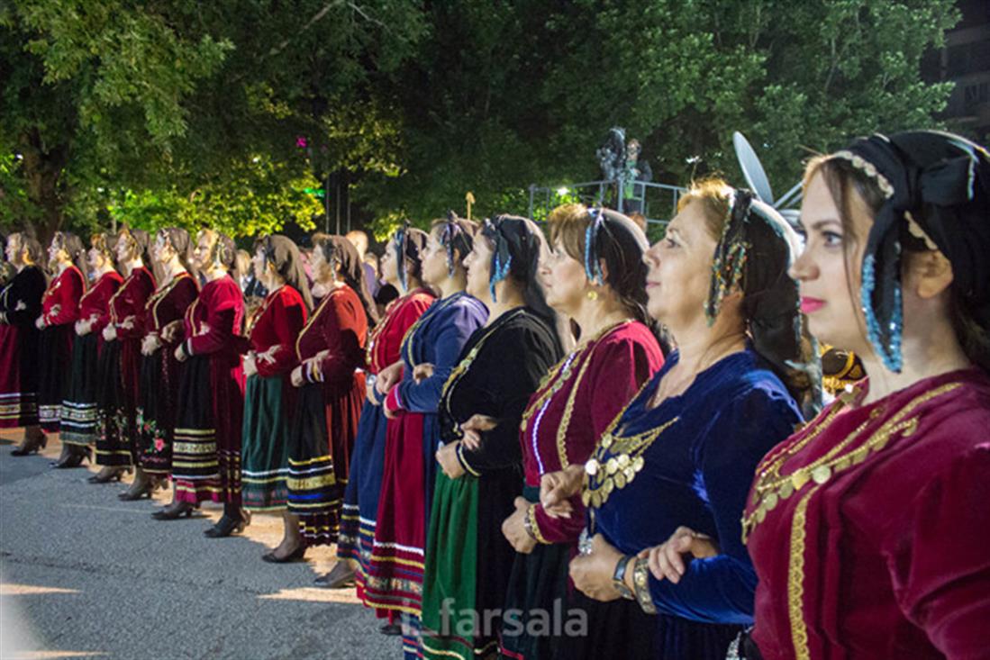 Λάρισα - 33ο Πανελλήνιο Αντάμωμα Βλάχων - κλαρίνα - χοροί