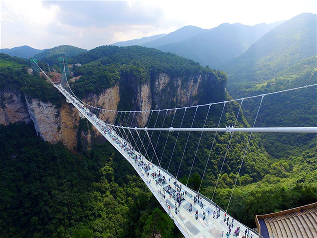 Κίνα - γέφυρα - γυαλί