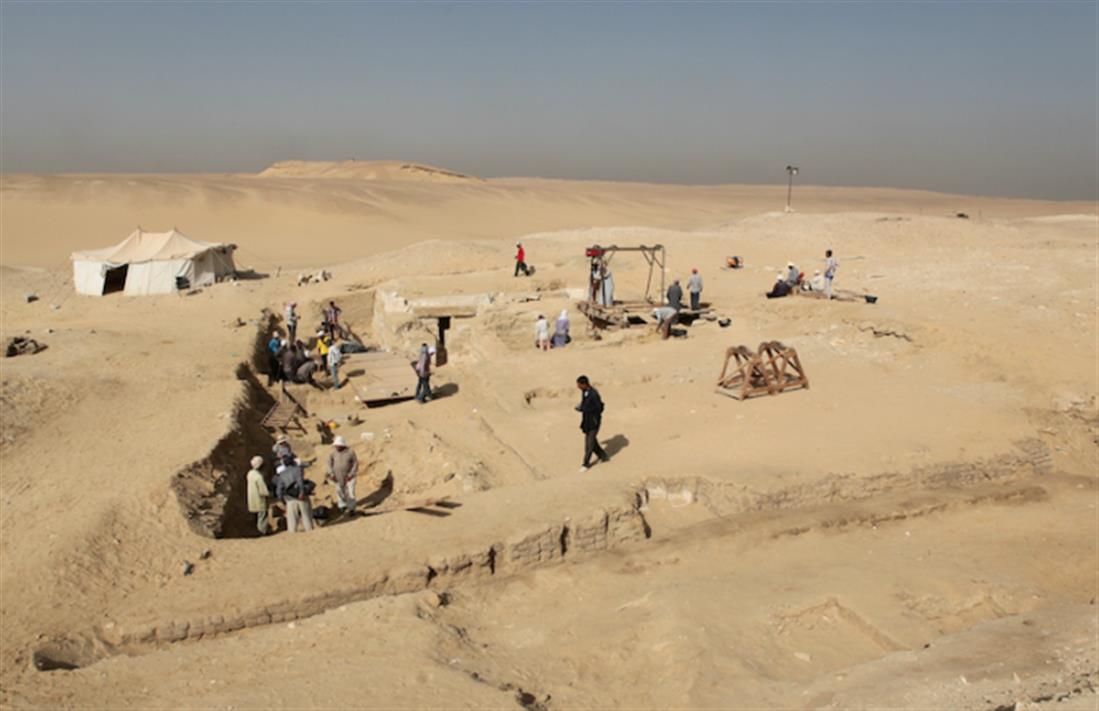 Αίγυπτος - Πλοίο 4500 ετών