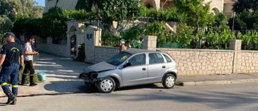 Λευκάδα - τροχαίο δυστύχημα: αυτοκίνητο προσέκρουσε σε τοίχο