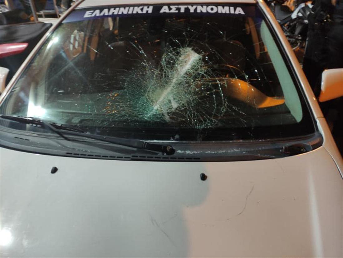 Θεσσαλονίκη - Μενεμένη - τσιγγάνοι - επίθεση σε αστυνομικούς