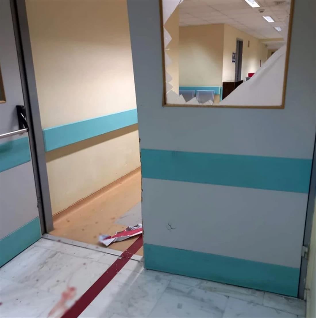 Ρομά - νοσοκομείο Νίκαιας  - καταστροφές
