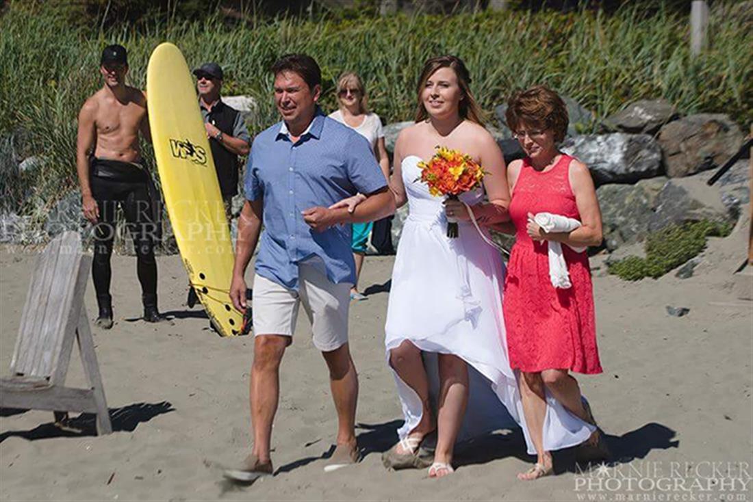 πρωθυπουργός Καναδά - photobomb - φωτογραφία γάμου - ημίγυμνος