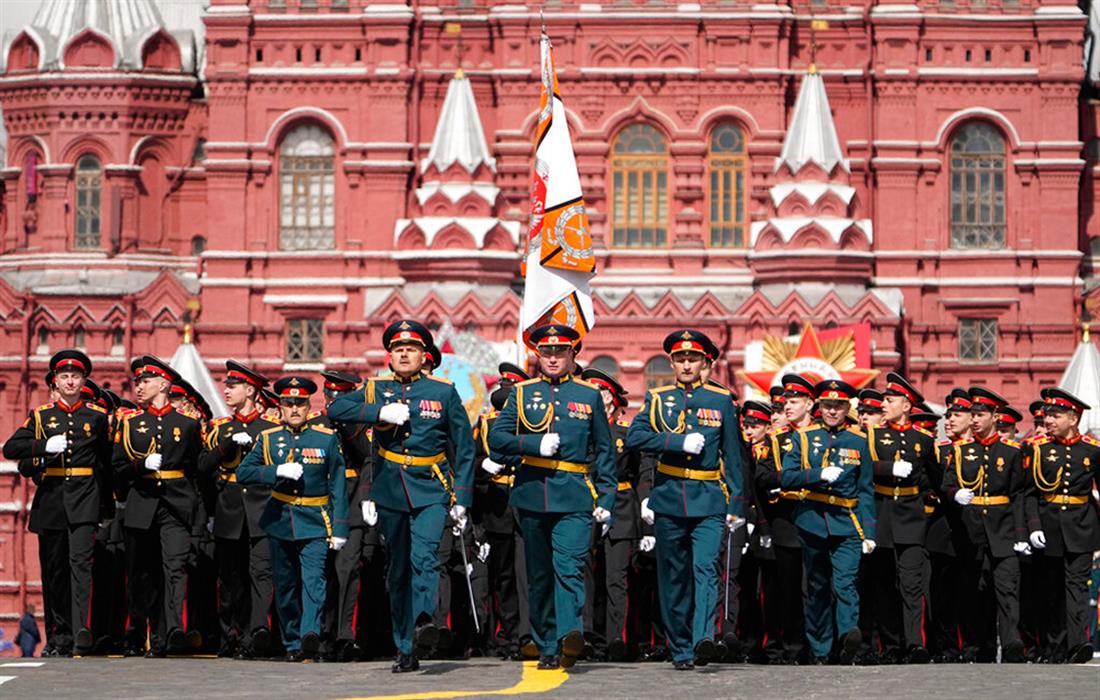Ρωσία - παρέλαση - κόκκινη πλατεία