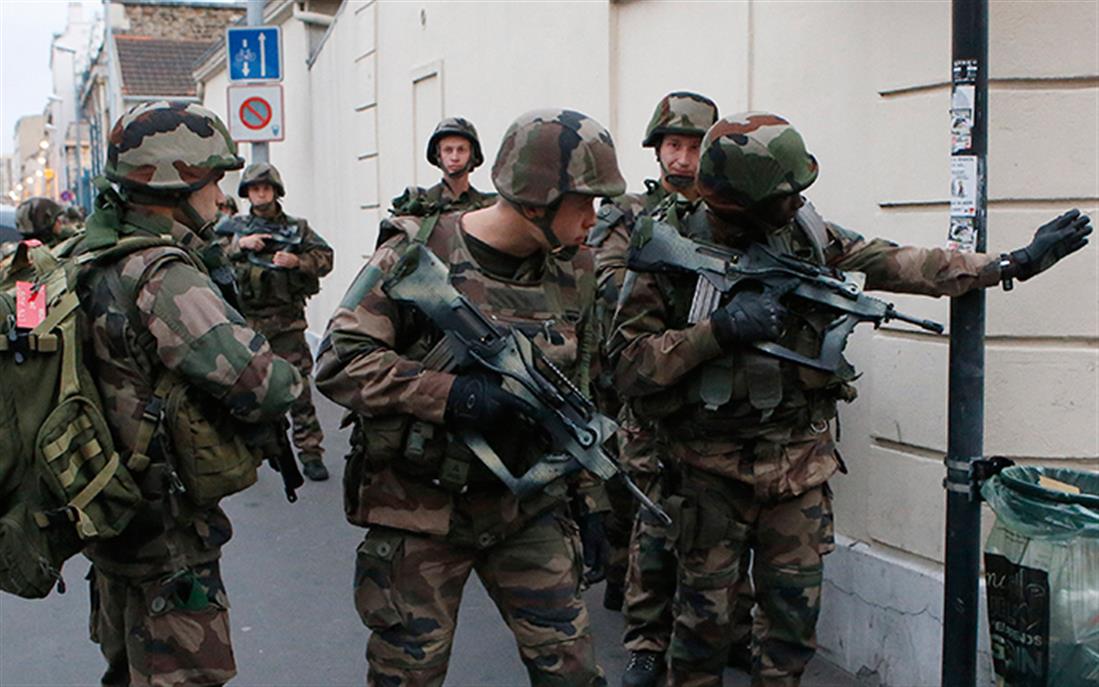 AP - Γαλλία - Παρίσι - Σεν Ντενί - Αστυνομία - αντιτρομοκρατική - στρατός
