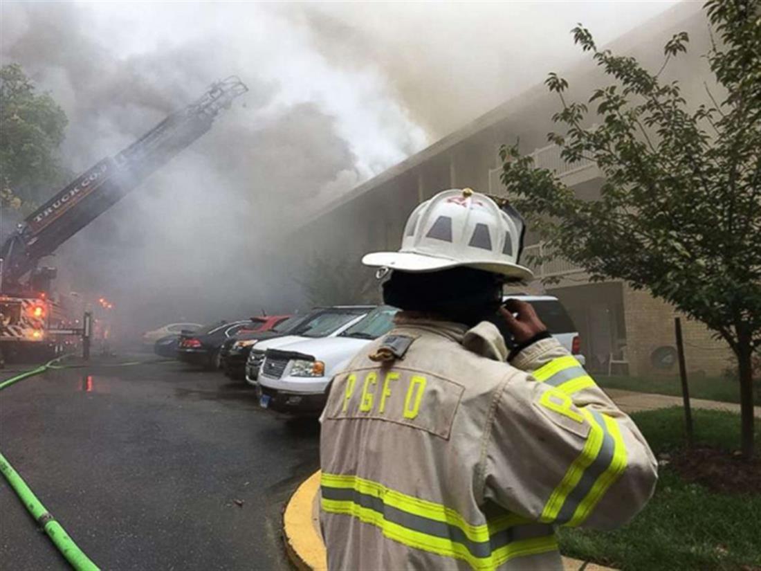 γυναίκα - έβαλε φωτιά - σπίτι - πρώην σύντρος - Maryland