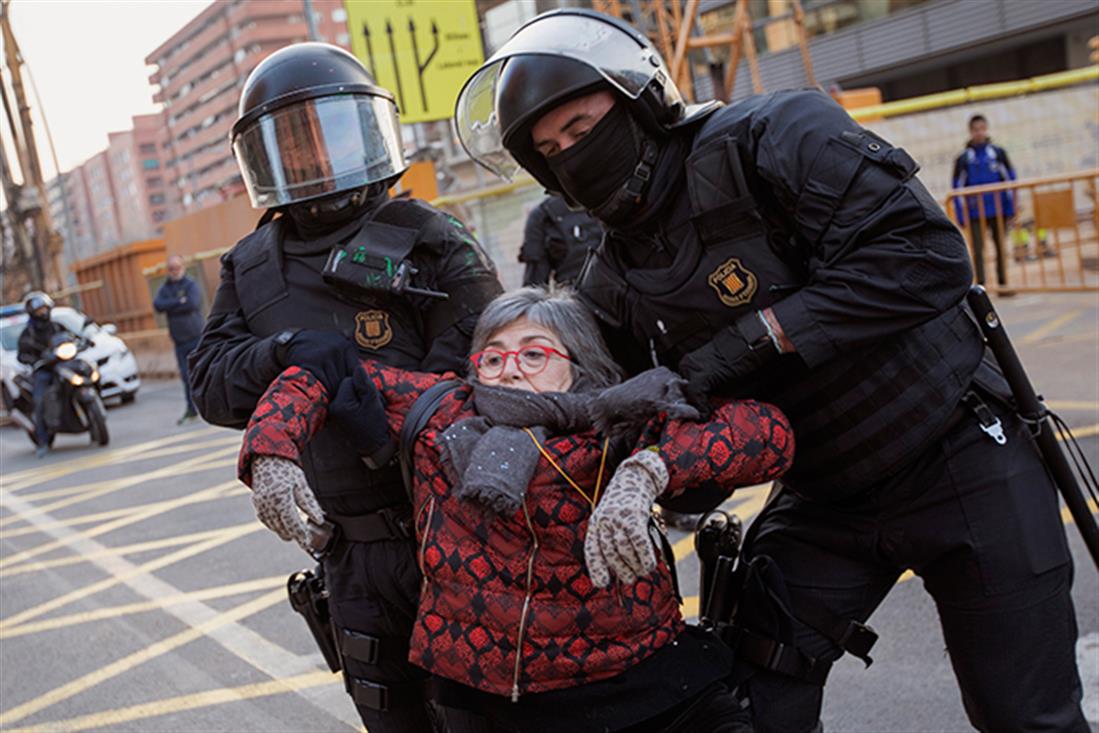 AP - Καταλονία - απεργία - διαδηλώσεις