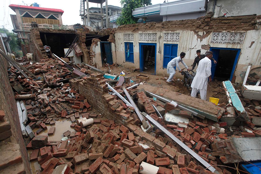 AP - Σεισμός - Πακιστάν