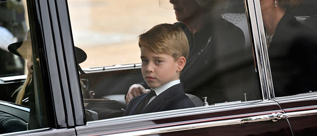 AP - Πρίγκιπας Γεώργιος της Ουαλίας - Βασίλισσα Ελισάβετ - Κηδεία