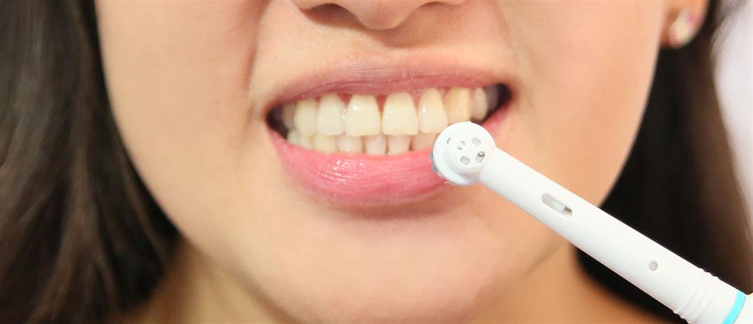 ΔΟΝΤΙΑ - oral-b - βούρτσισμα δοντιών - ηλεκτρική οδοντόβουρτσα