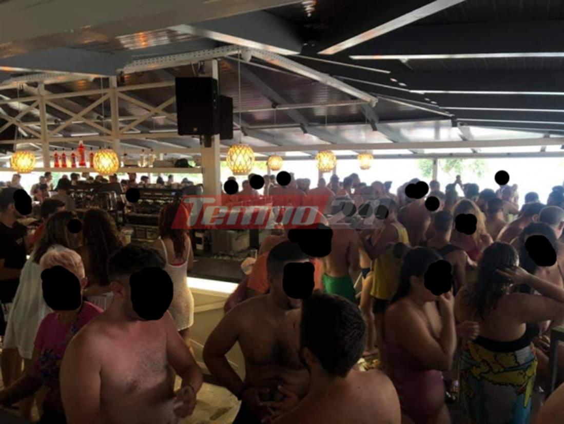 Αχαΐα - συνωστισμός - beach bar