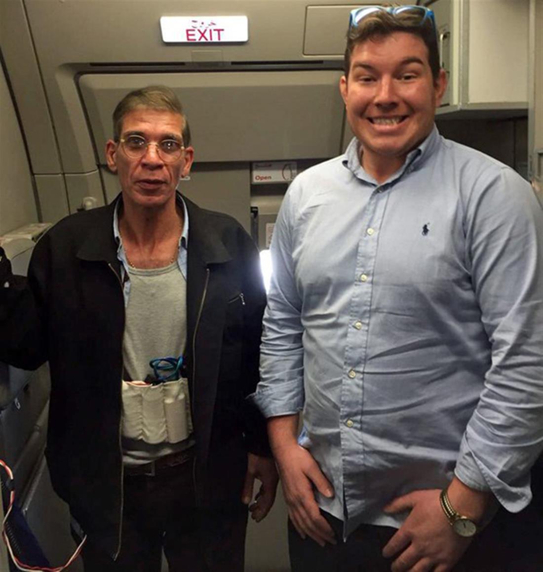 Κύπρος - EgyptAir - αεροπειρατεία - 26χρονος Βρετανός - selfie - φωτογραφία - αεροπειρατής